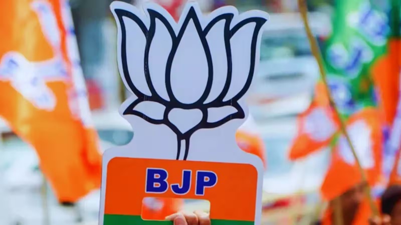 यूपी भाजपा में टिकट की दौड़ तेज, देहात सीट पर बढ़े दावेदार, अगस्त-सितंबर में होगा चौथा सर्वे