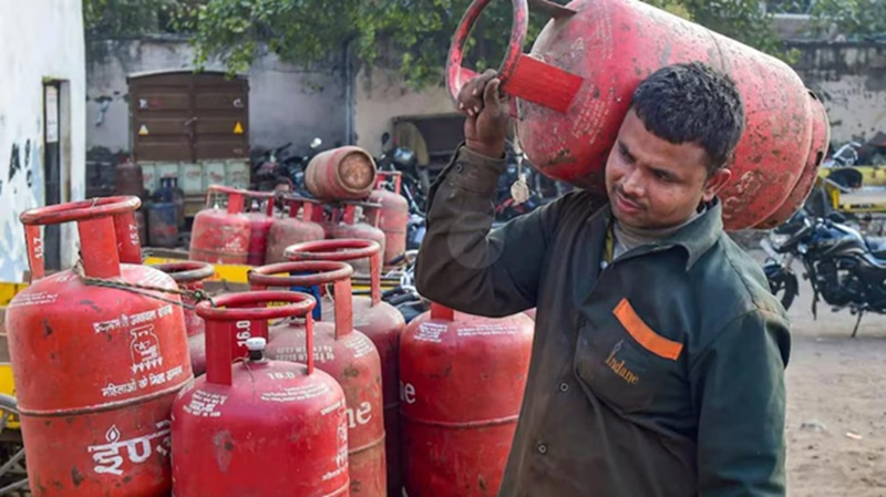 क्‍या LPG गैस की होने वाली है किल्लत ? जाने 10 जुलाई के रेट, सप्लाई और बुकिंग स्थिति