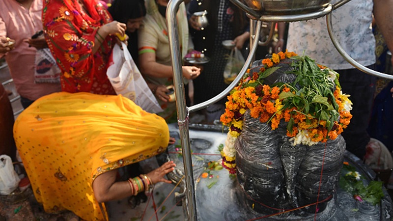 सावन 2026 की शुरुआत कब होगी? जानें सही तारीख, चारों सावन सोमवार और पूजा का महत्व