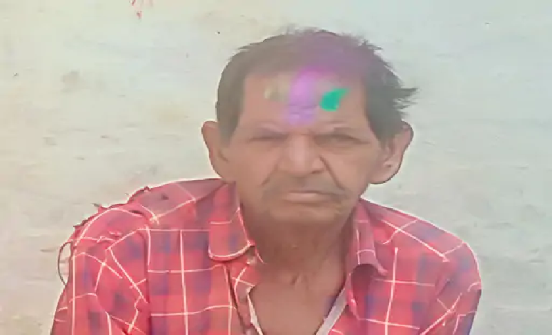 जमीन के झगड़े में ग्रामीण को पीटकर जिंदा जलाने का आरोप: इलाज के दौरान मौत, पोते ने कहा- मेरी आंखों के सामने डीजल डालकर लगा दी आग