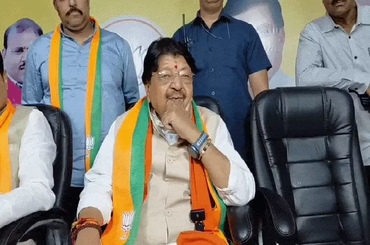 भाजपा में टिकट बदलने की परंपरा नहीं दतिया विवाद पर बोले कैलाश विजयवर्गीय नरोत्तम मिश्रा करेंगे संगठन का सम्मान