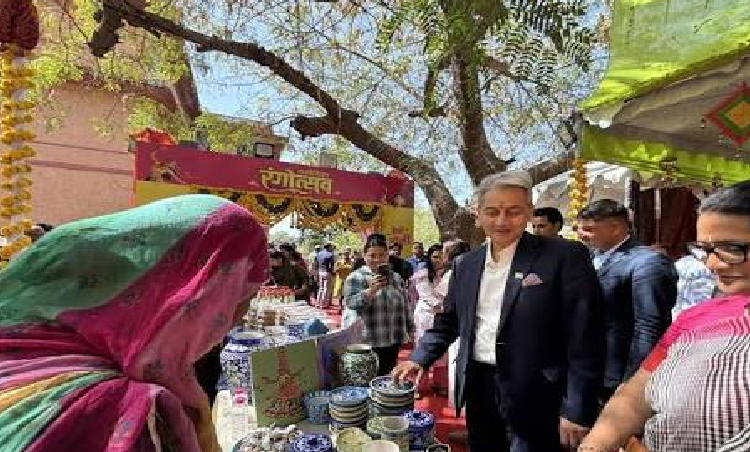 एमपी में मिड डे मील योजना पर घोटाले की आशंका 74 हजार रसोइयों के रिकॉर्ड जांच के दायरे में