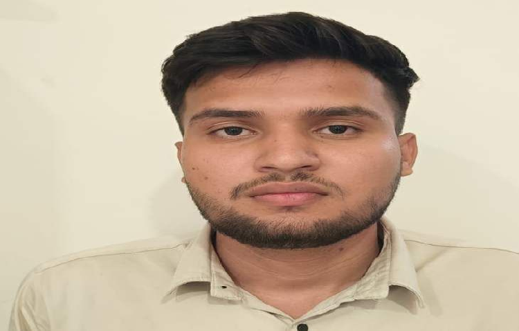 शादी का वादा कर बनाया शारीरिक संबंध, फोटो-वीडियो से ब्लैकमेल करता रहा आरोपी गिरफ्तार