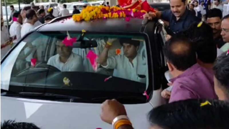 दतिया पहुंचे सिंधिया का बड़ा दावा, बोले- भाजपा की जीत तय; पेपर लीक दोषियों पर होगी कड़ी कार्रवाई