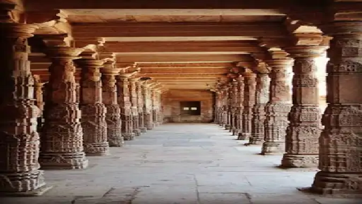 भोजशाला विवाद: चालीस पीर वाले प्रस्ताव पर आपत्ति के बाद प्रशासन ने तलाशे दो नए स्थान, सुप्रीम कोर्ट की सुनवाई अहम