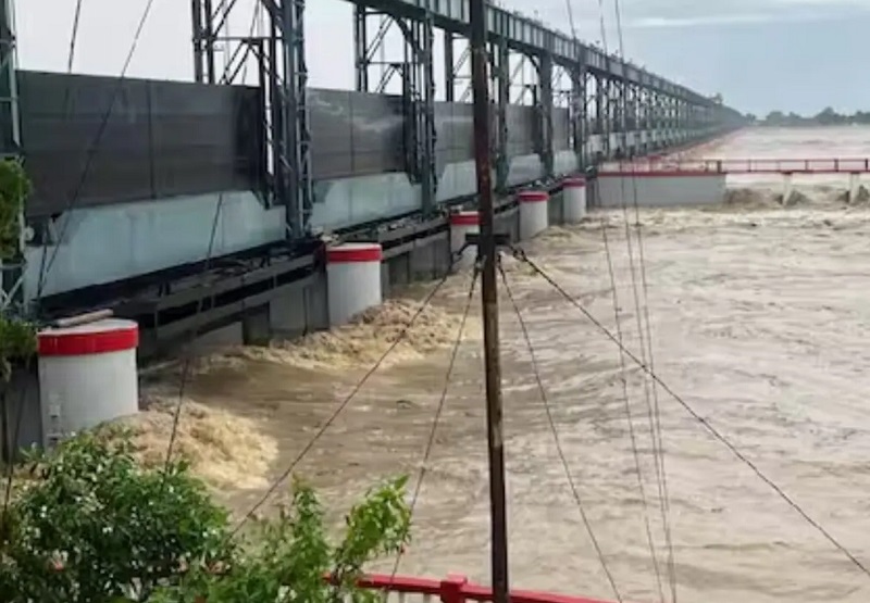 तिब्बत-नेपाल सीमा पर एक और झील फटने से बढ़ा खतरा, बिहार के इन क्षेत्रों में हाई अलर्ट