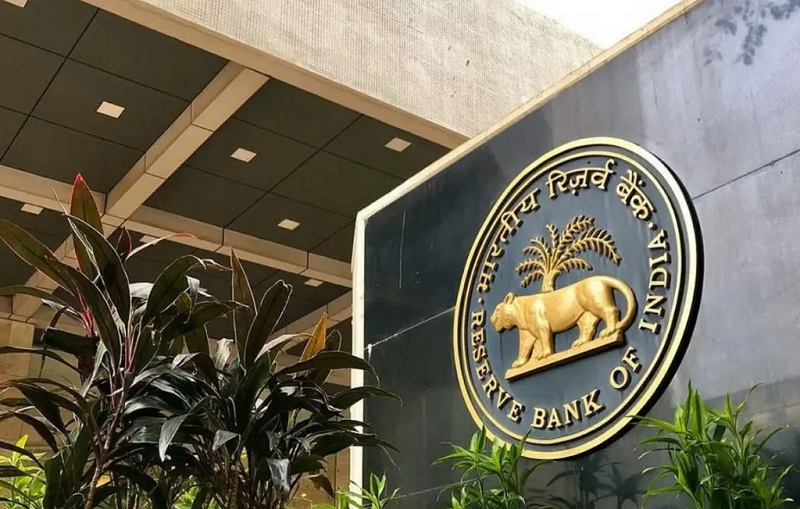 RBI के नए FD नियम 1 अक्टूबर से लागू, अब हर बैंक शाखा में समान जमा पर मिलेगा एक जैसा ब्याज
