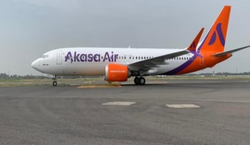 Akasa Air की उड़ान को मिलेगी नई रफ्तार, हर साल 12 से ज्यादा विमान जुड़ेंगे, तीन साल में 500 से अधिक पायलटों की भर्ती