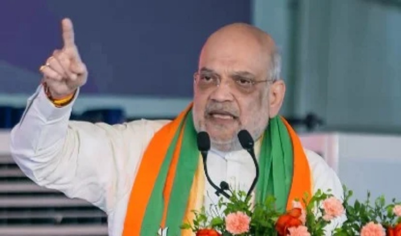 अमित शाह ने सीमा सुरक्षा पर जवानों से की चर्चा, बंगाल में BSF के लिए जमीन उपलब्ध कराने का दावा किया