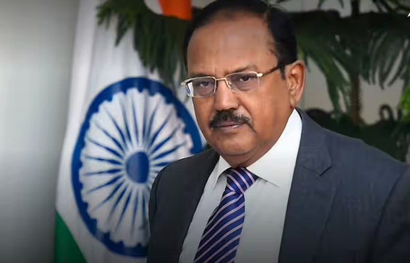 अजीत डोभाल कल चीन जाएंगे, वांग यी के साथ LAC तनाव, सैनिक तैनाती और सीमा विवाद पर अहम बातचीत की संभावना