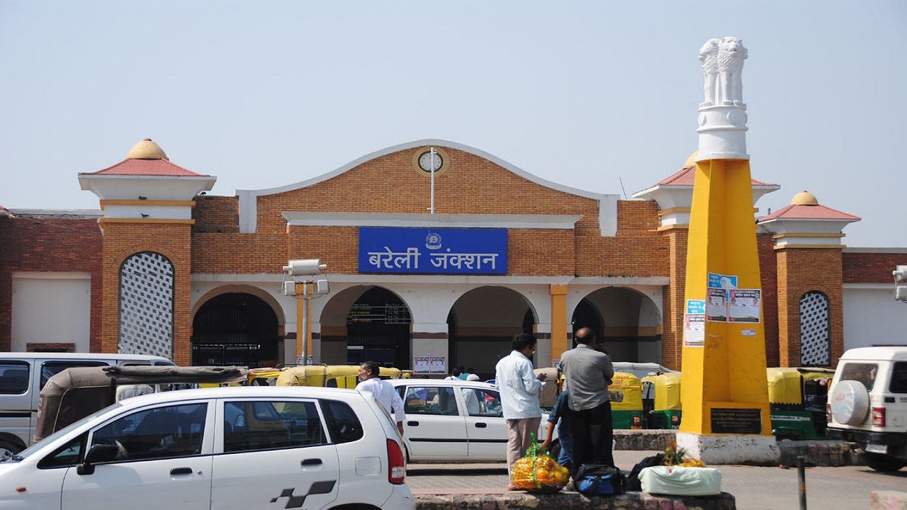 उर्स-ए-रजवी: बरेली जंक्शन पर 25 ट्रेनों का अतिरिक्त ठहराव, यात्रियों की सुविधा के लिए छह स्पेशल ट्रेनें भी चलेंगी
