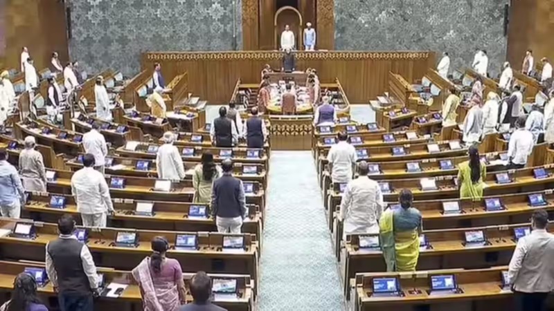 FCRA बिल पर संसद में संग्राम के आसार, कांग्रेस ने 10-12 अगस्त के लिए जारी किया व्हिप