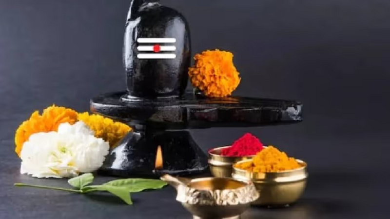 कहीं पाताल में समा जाता है जल तो कहीं बिजली गिरते ही टूट जाता है शिवलिंग, जानें महादेव के 5 रहस्यमयी धाम