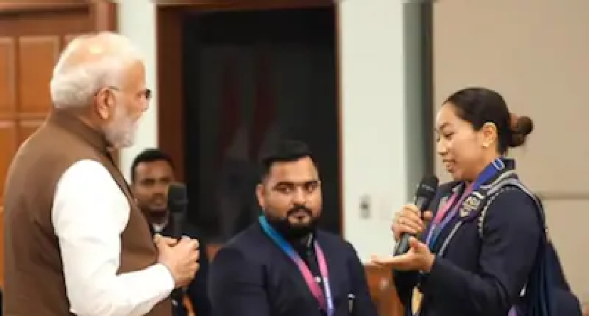 पोडियम पर क्यों रोई थीं मीराबाई चानू? PM मोदी ने पूछा सवाल, बोलीं- चार साल में बहुत कुछ सहा