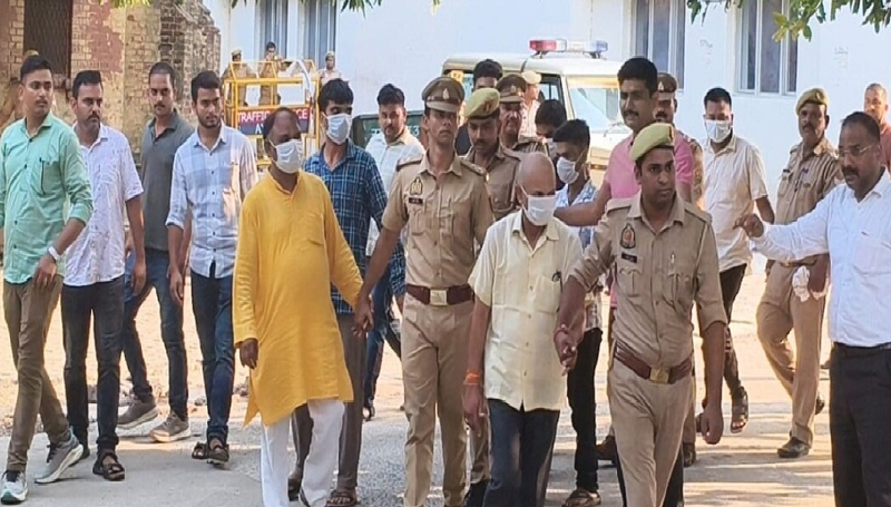 राम मंदिर चढ़ावा चोरी केस में बड़ा एक्शन, 8 आरोपियों के 54 रिश्तेदार और करीबी जांच के घेरे में; संपत्तियों का मांगा गया पूरा ब्योरा