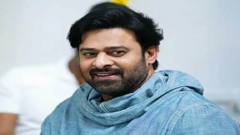 घुटने की पुरानी चोट के बीच प्रभास की हेल्थ पर फिर सवाल, सर्जन की पोस्ट के बाद सोशल मीडिया पर बढ़ी बेचैनी